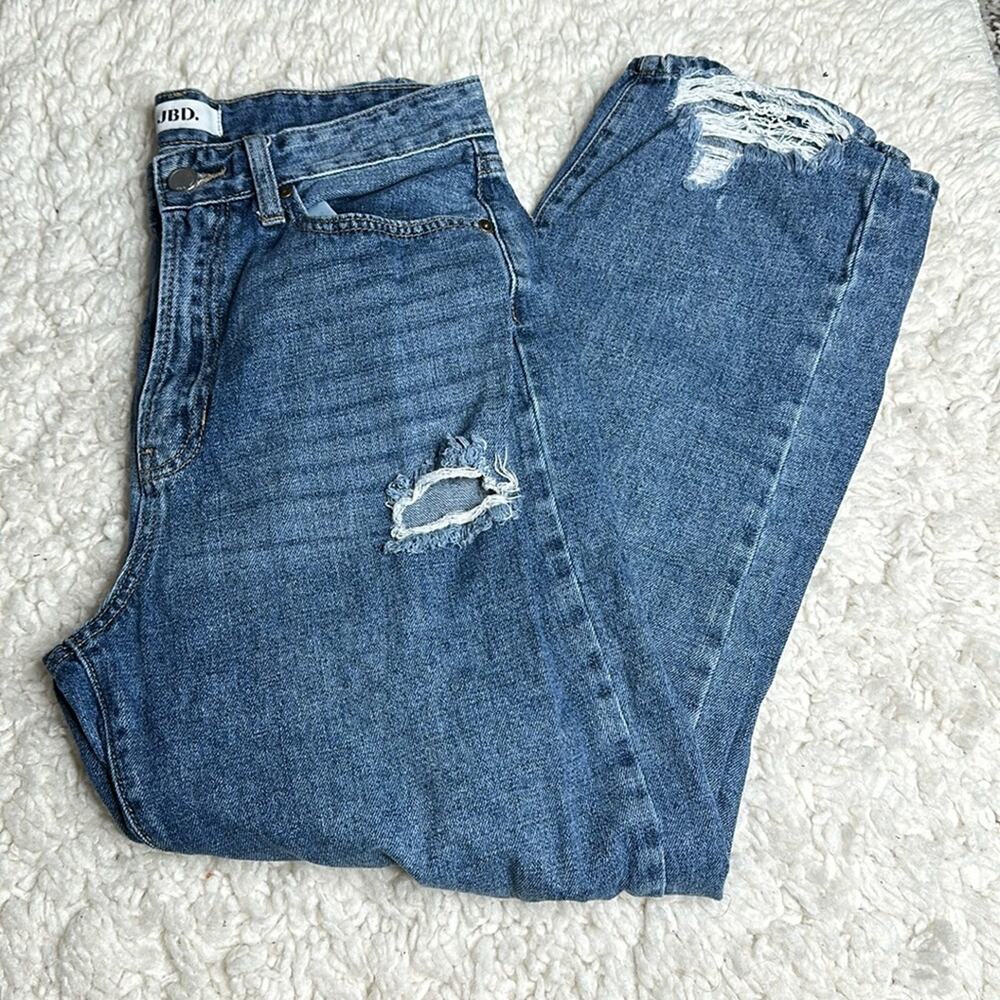JBD Medium Wash Distressed Straight Leg Mom Jeans High Rise High Waisted FB19